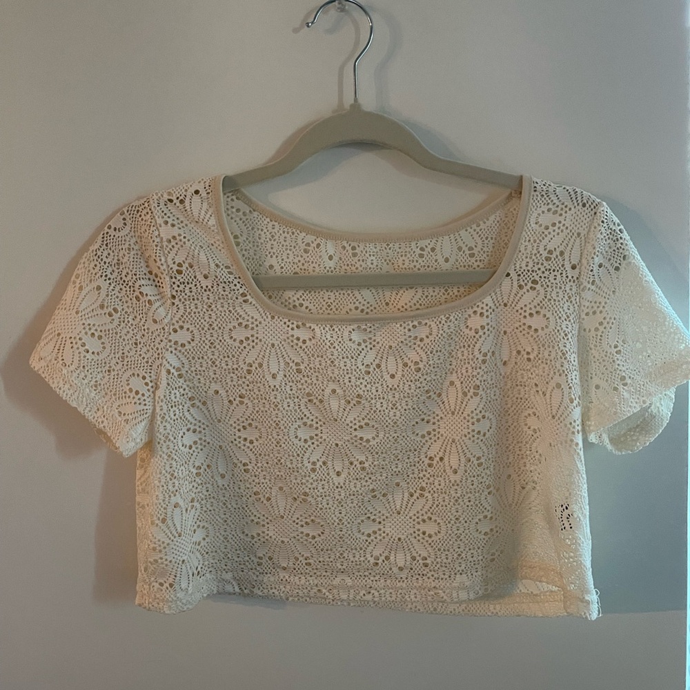 SHEIN Cream Crop Shirt